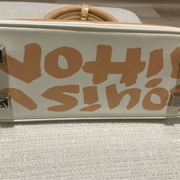 Rare authentic Louis Vuitton Graffiti Alma - Picture 5 of 16